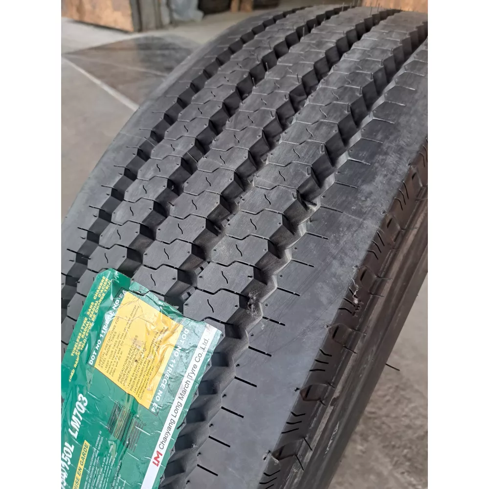 Грузовая шина 315/70 R22,5 Long March LM-703 18PR в Лысьве