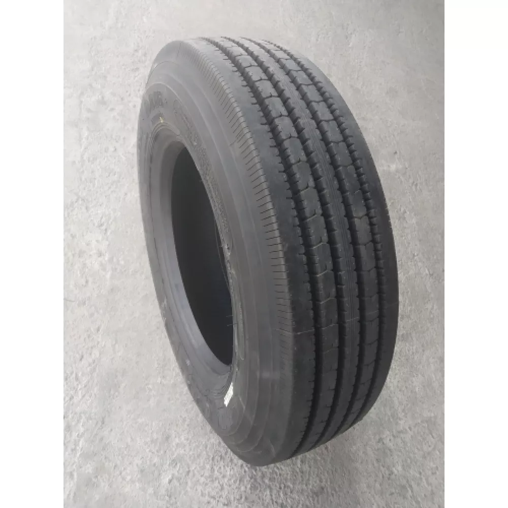 Грузовая шина 215/75 R17,5 Long March LM-216 16PR в Лысьве